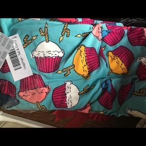 LuLaRoe Pants - Lularoe Cupcake leggings LuLaRoe Pants - Lularoe Cupcake leggings